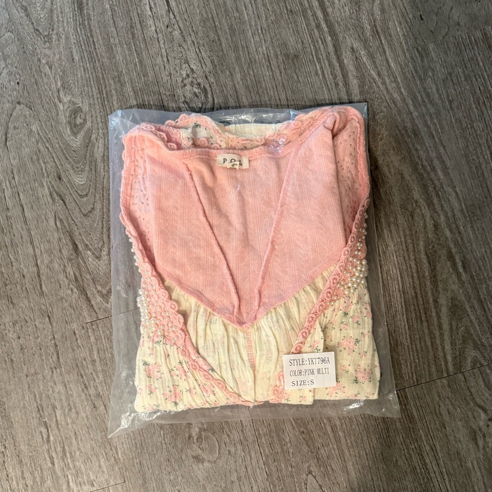 POL Pearly Vest Top NEW - Picture 13 of 13
